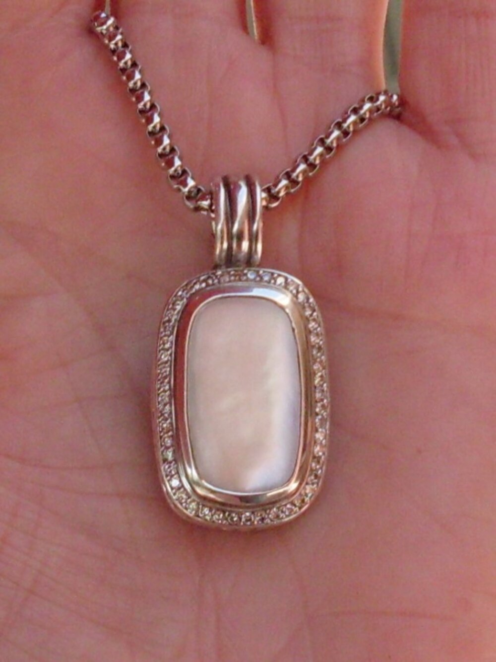 David Yurman Albion Elongated MOP & Diamond Enhancer Pendant w/Chain - 925